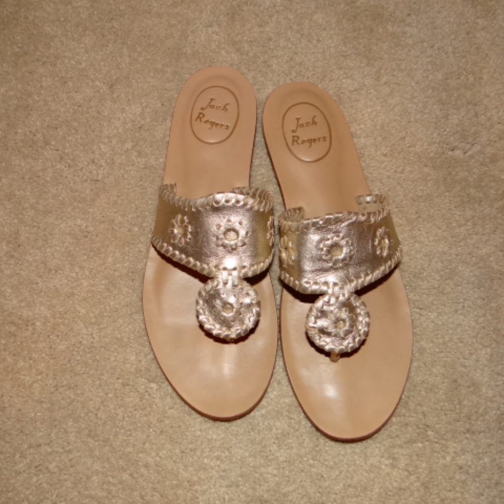 Jack Rogers Capri Sandal.  Platinum (Size 7.5)